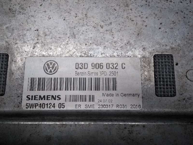 Recambio de centralita motor uce para volkswagen polo (9n1) trendline referencia OEM IAM 03D906032C 5WP4012405 SIMOS3PD