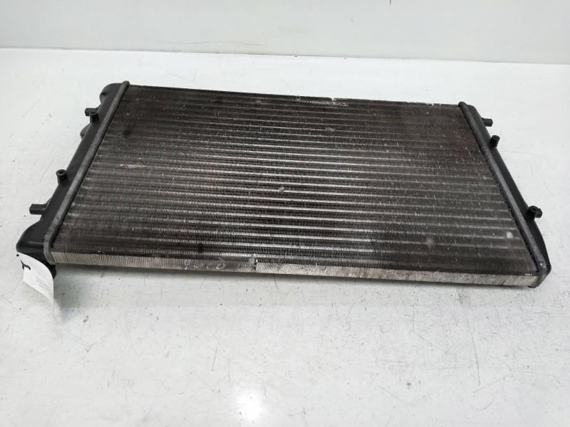 Recambio de radiador agua para volkswagen polo (9n1) trendline referencia OEM IAM   