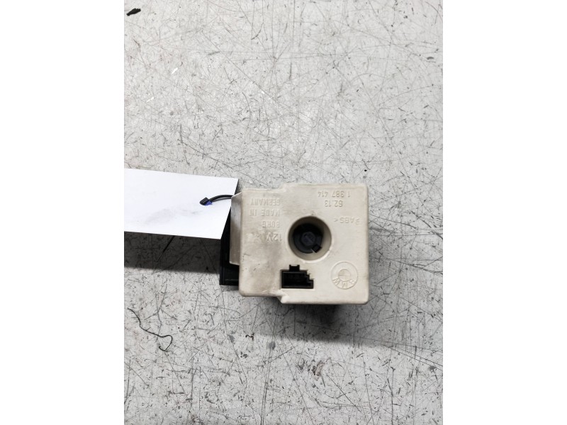 Recambio de pantalla multifuncion para bmw serie 3 berlina (e36) 318tds referencia OEM IAM 62131387414  RELOJ