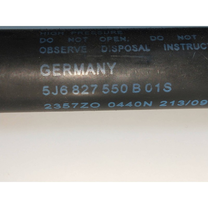 Recambio de amortiguadores maletero / porton para skoda fabia (5j2 ) 1.4 tdi referencia OEM IAM 5J6827550B  