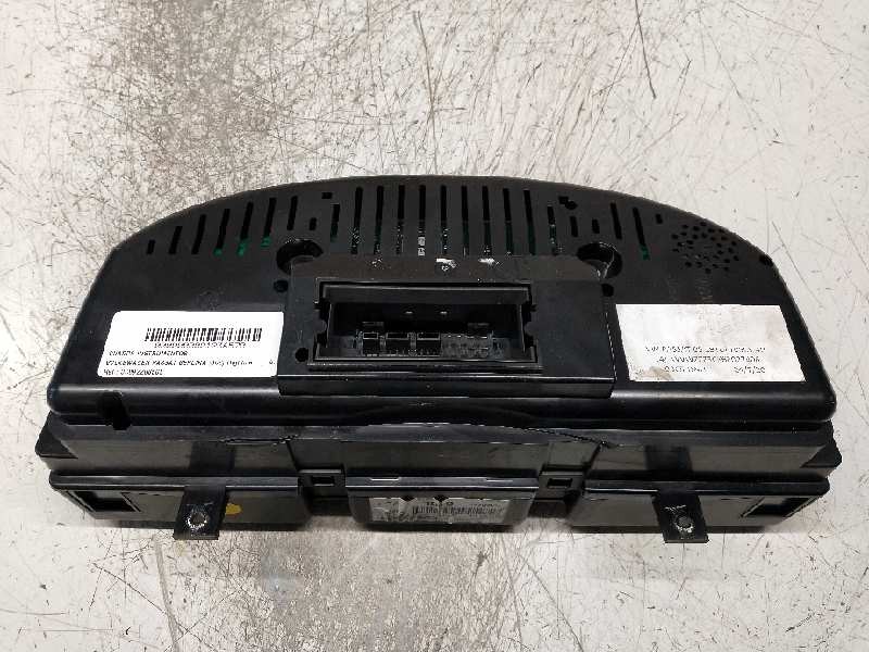 Recambio de cuadro instrumentos para volkswagen passat berlina (3c2) highline referencia OEM IAM 3C0920850L X0032000 