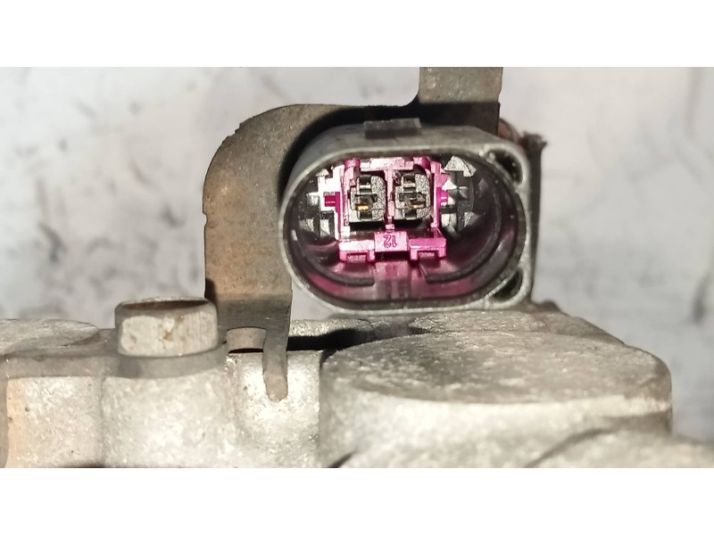 Recambio de compresor aire acondicionado para seat ibiza (6k1) sport referencia OEM IAM 4471907621 6Q0820803P 