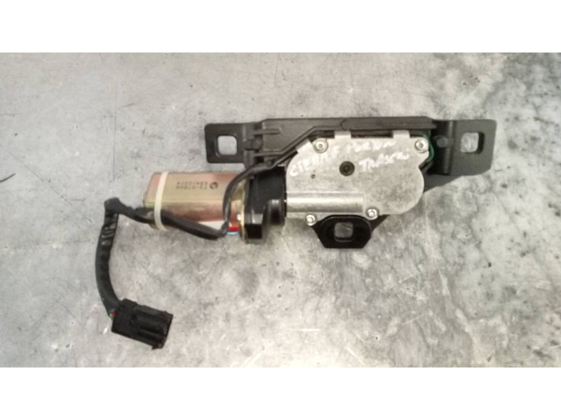 Recambio de motor cierre centralizado porton para bmw serie 7 (e65/e66) 745i referencia OEM IAM   