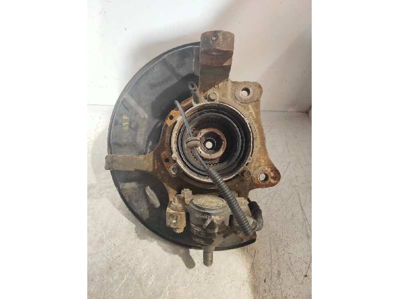 Recambio de mangueta delantera derecha para ssangyong kyron 200 xdi limited referencia OEM IAM   