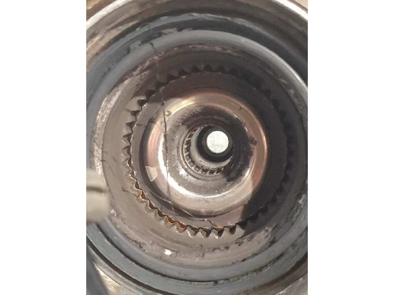 Recambio de mangueta delantera derecha para ssangyong kyron 200 xdi limited referencia OEM IAM   