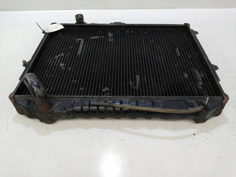 Recambio de radiador agua para mitsubishi montero (v20/v40) 3.0 v6 cat referencia OEM IAM 4221303195  