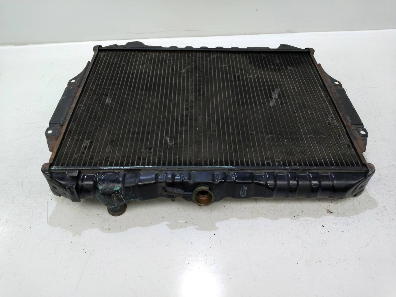 Recambio de radiador agua para mitsubishi montero (v20/v40) 3.0 v6 cat referencia OEM IAM 4221303195  