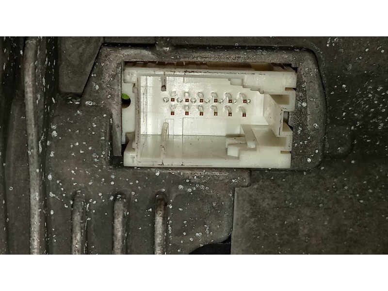 Recambio de pantalla multifuncion para bmw serie 7 (e65/e66) 745i referencia OEM IAM 65826923811  