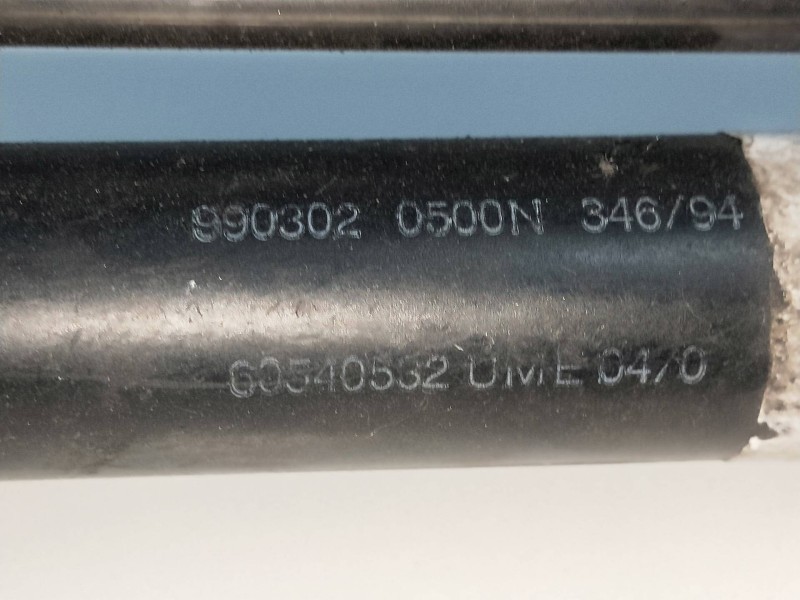 Recambio de amortiguadores maletero / porton para alfa romeo 155 2.5 turbodiesel referencia OEM IAM 60540532  