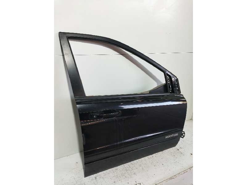 Recambio de puerta delantera derecha para ssangyong kyron 200 xdi limited referencia OEM IAM   