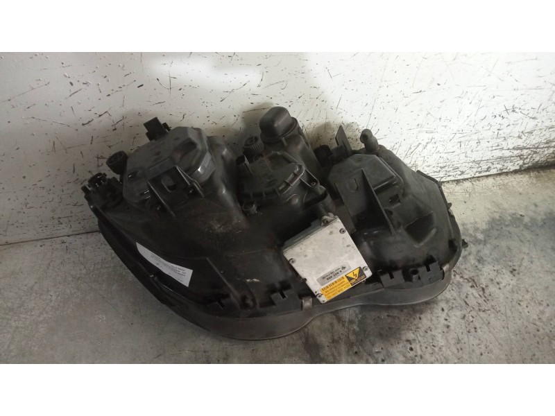 Recambio de faro izquierdo para bmw serie 7 (e65/e66) 745i referencia OEM IAM   