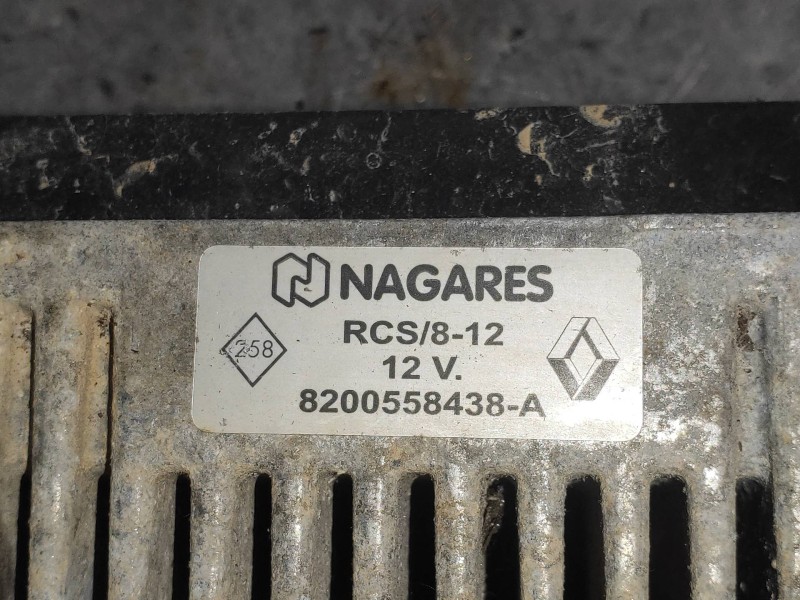 Recambio de caja precalentamiento para nissan nv 200 (m20) kasten premium referencia OEM IAM 8200558438A  