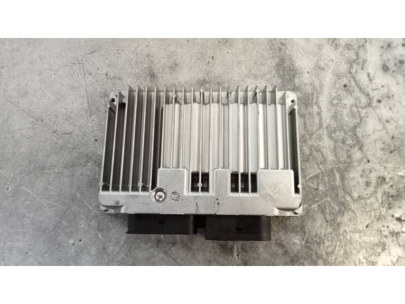 Recambio de centralita motor uce para bmw serie 7 (e65/e66) 745i referencia OEM IAM 412265002 7510154 7507492 7503265