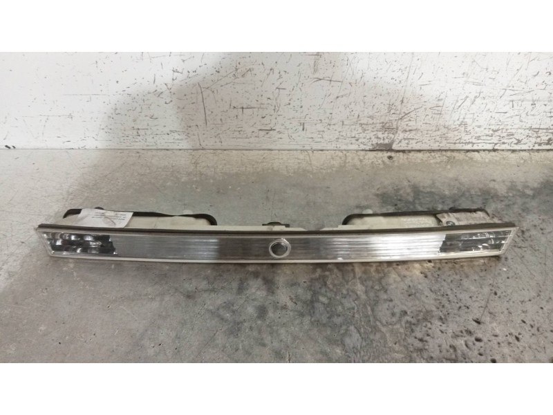 Recambio de piloto matricula para bmw serie 7 (e65/e66) 745i referencia OEM IAM   