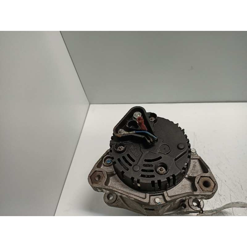 Recambio de alternador para bmw serie 3 berlina (e36) 316i comfort edition referencia OEM IAM 2542127 C541697R VALEO