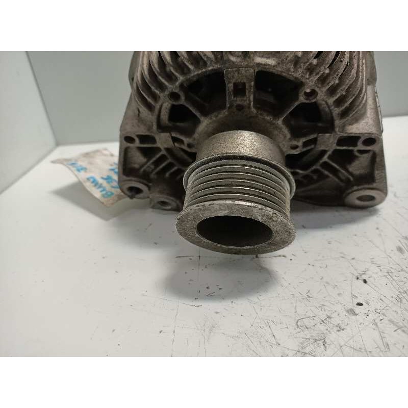 Recambio de alternador para bmw serie 3 berlina (e36) 316i comfort edition referencia OEM IAM 2542127 C541697R VALEO