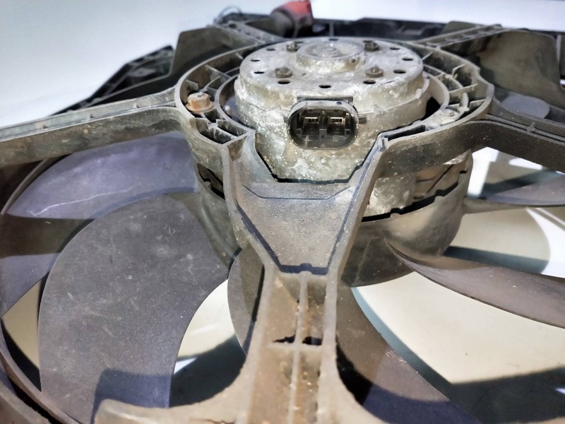 Recambio de electroventilador para renault master combi desde ´98 1.9 diesel referencia OEM IAM 8200023040 86421N 