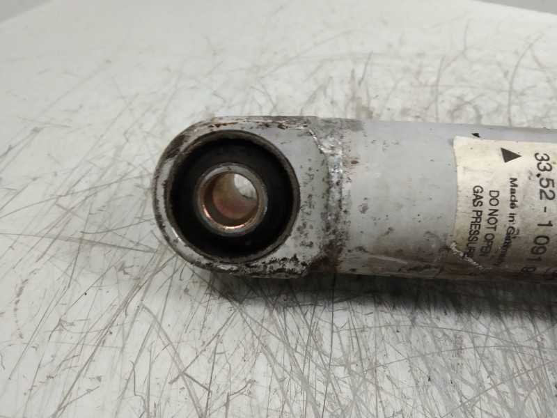 Recambio de amortiguador trasero para bmw serie 5 berlina (e39) 528i referencia OEM IAM 33521091922  
