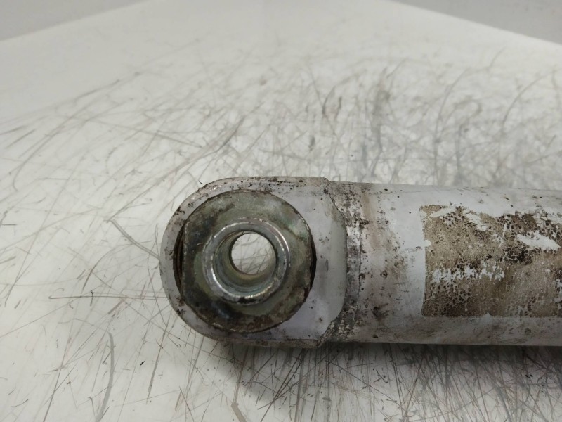 Recambio de amortiguador trasero para bmw serie 5 berlina (e39) 528i referencia OEM IAM 33521091922  