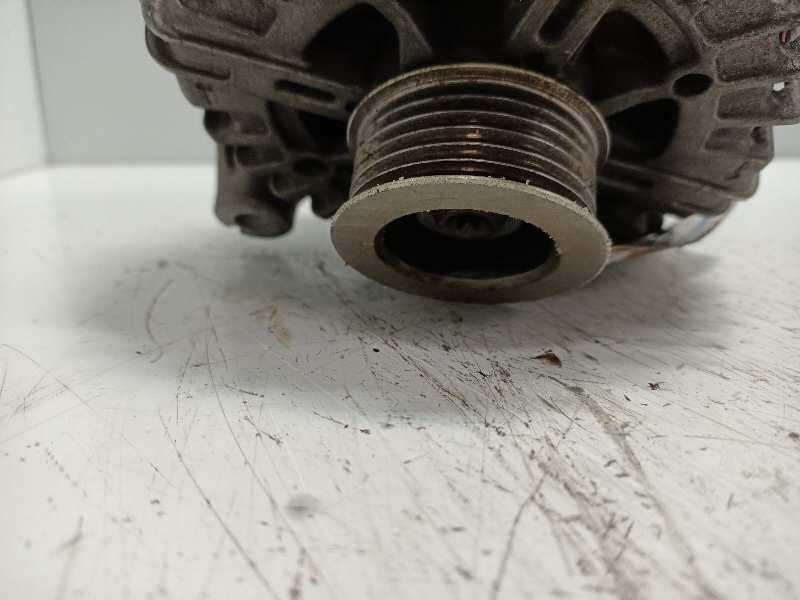 Recambio de alternador para bmw serie 1 berlina (e81/e87) 118d referencia OEM IAM   VALEO