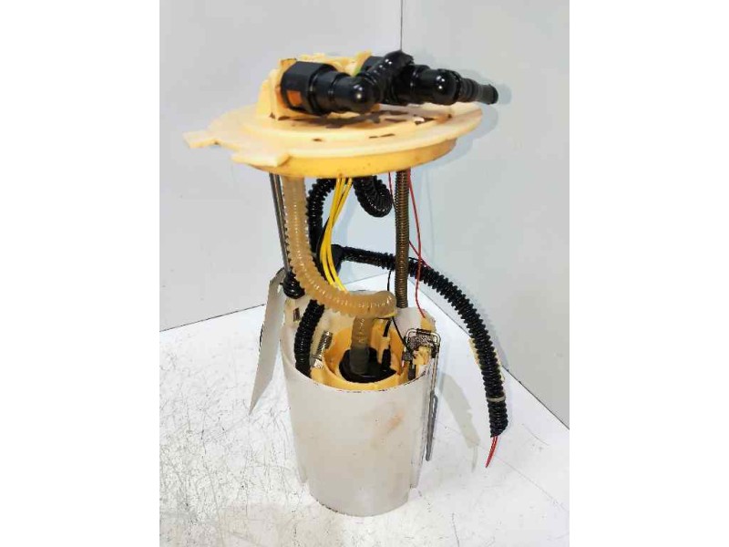 Recambio de bomba combustible para nissan x-trail (t32) 360 referencia OEM IAM 0580204030 170404BE1A AFORADOR