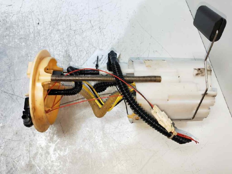 Recambio de bomba combustible para nissan x-trail (t32) 360 referencia OEM IAM 0580204030 170404BE1A AFORADOR