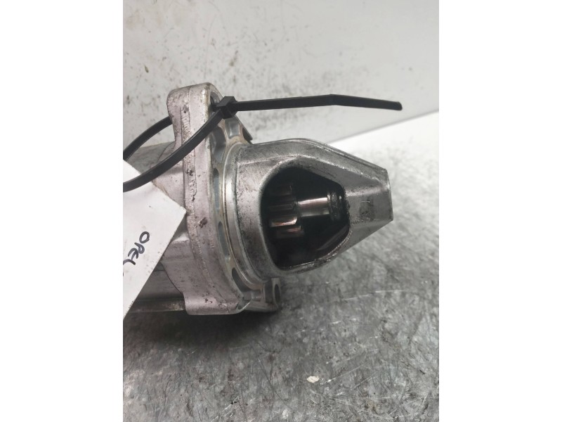 Recambio de motor arranque para opel corsa c corsavan (comercial) referencia OEM IAM D18E33 VALEO CDTI Recambio de motor arranque para opel corsa c corsavan (comercial) referencia OEM IAM D18E33 VALEO CDTI
