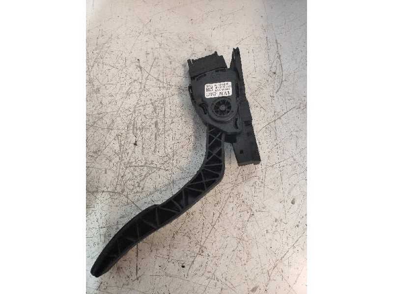 Recambio de potenciometro pedal para ford fiesta (ccn) black edition referencia OEM IAM 6PV00951720 8V219F836AB 