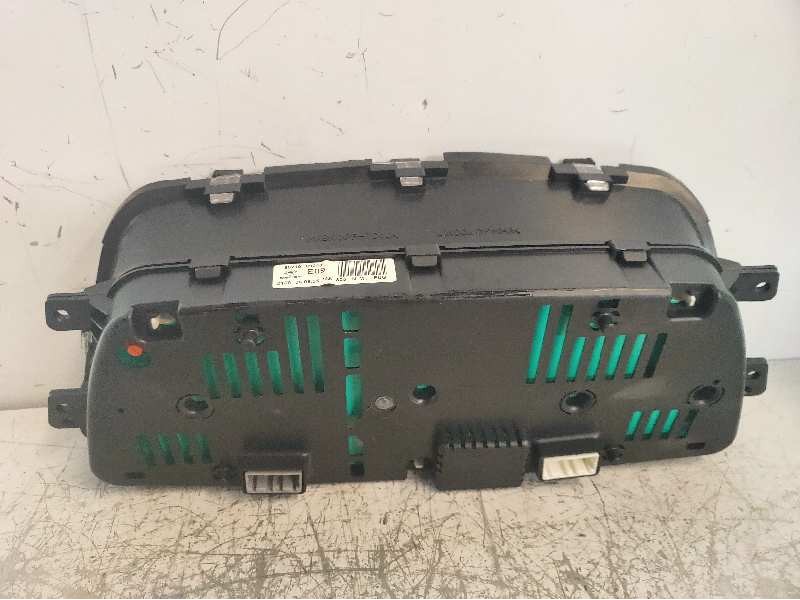 Recambio de cuadro instrumentos para ssangyong kyron 200 xdi limited referencia OEM IAM 8021009040  