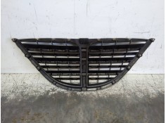 Recambio de rejilla delantera para ssangyong rodius xdi referencia OEM IAM 7945121010   2