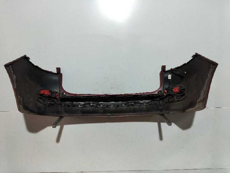 Recambio de paragolpes trasero para renault clio grandtour dynamique referencia OEM IAM   