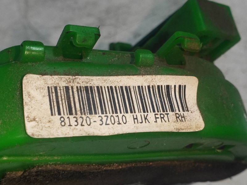 Recambio de motor cierre centralizado delantero derecho para hyundai i40 cw gl tecno referencia OEM IAM 813203Z010  