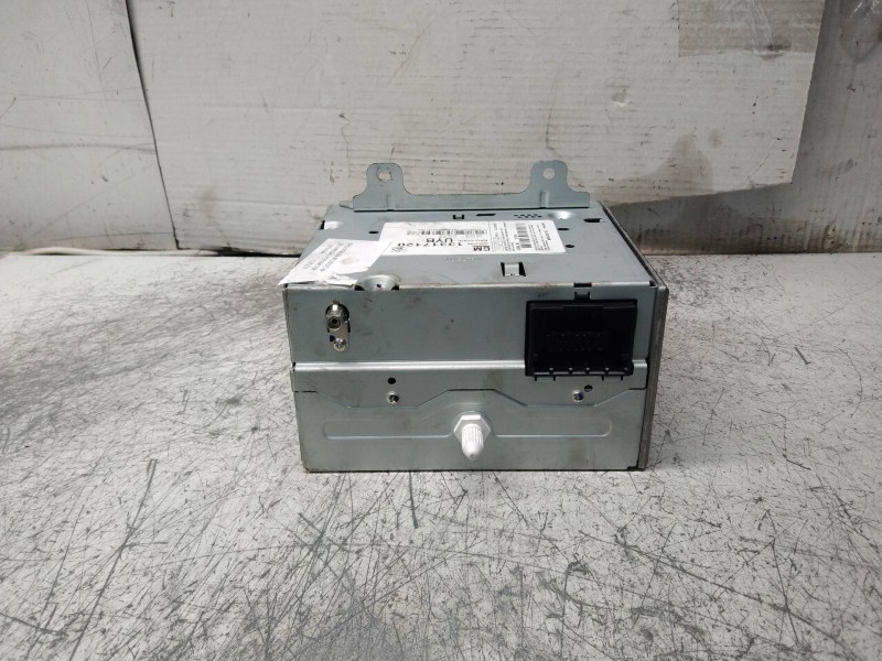 Recambio de sistema audio / radio cd para opel insignia berlina cosmo referencia OEM IAM 13317120  