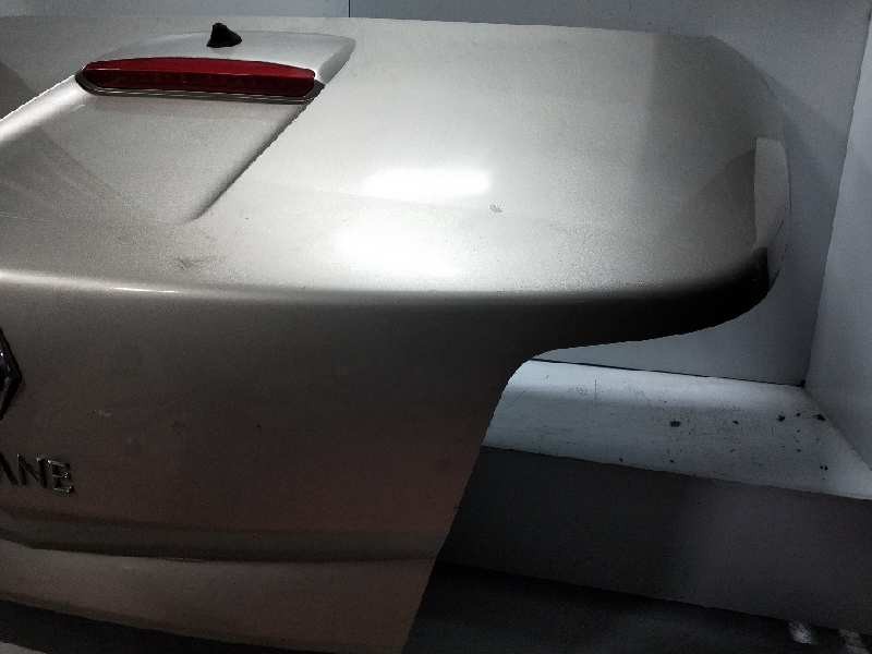 Recambio de tapa maletero para renault megane ii coupe/cabrio 1.9 dci diesel referencia OEM IAM   