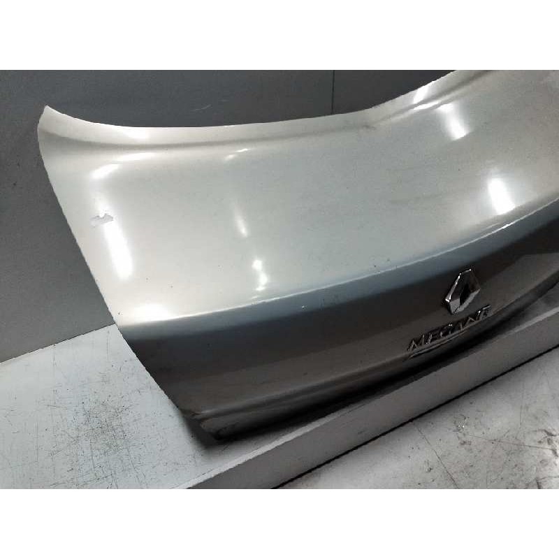 Recambio de tapa maletero para renault megane ii classic berlina 1.9 dci diesel referencia OEM IAM   