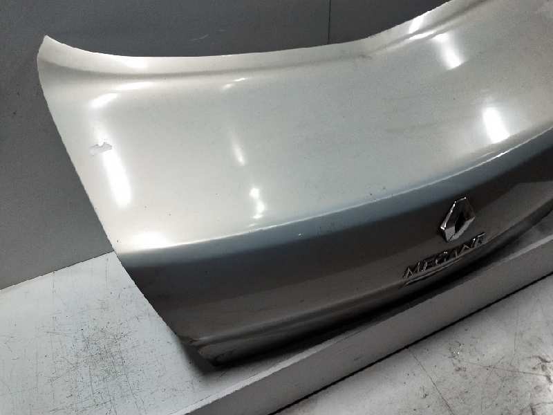 Recambio de tapa maletero para renault megane ii classic berlina 1.9 dci diesel referencia OEM IAM   