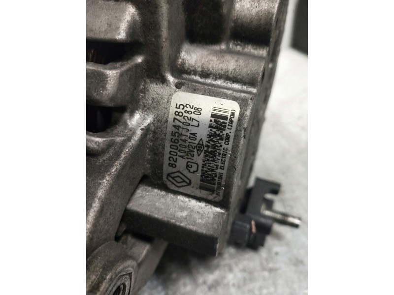Recambio de alternador para renault laguna iii dynamique referencia OEM IAM 8200654785  