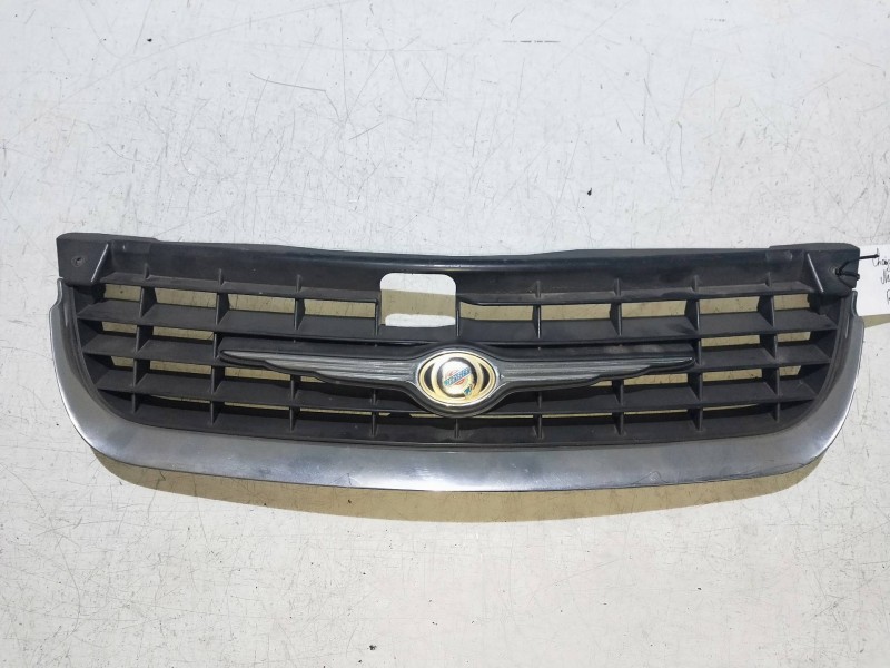 Recambio de rejilla delantera para chrysler neon (pl) 2.0 16v cat referencia OEM IAM 05288883   Recambio de rejilla delantera para chrysler neon (pl) 2.0 16v cat referencia OEM IAM 05288883