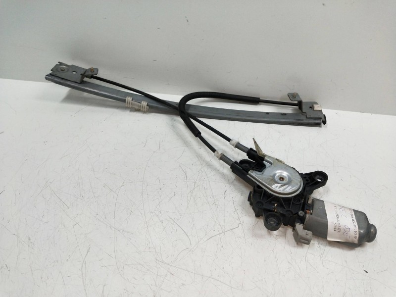 Recambio de elevalunas delantero derecho para peugeot 106 (s1) 1.1 referencia OEM IAM 400354A  5P Recambio de elevalunas delantero derecho para peugeot 106 (s1) 1.1 referencia OEM IAM 400354A  5P
