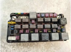 Recambio de caja reles / fusibles para ssangyong kyron 200 xdi limited referencia OEM IAM 06G17N AK5883 