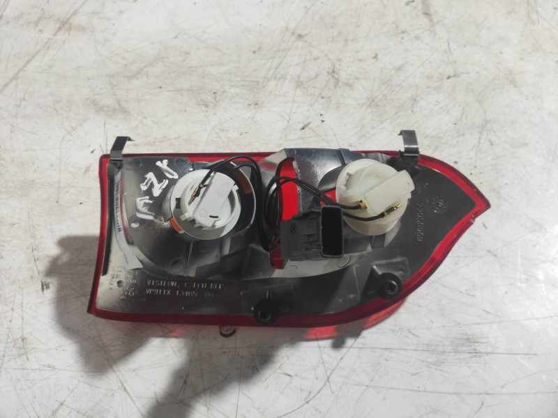 Recambio de piloto trasero izquierdo interior para opel insignia sports tourer 2.0 16v cdti referencia OEM IAM 22950969  