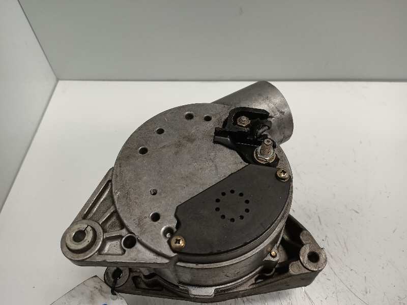 Recambio de alternador para bmw serie 5 berlina (e34) 535i referencia OEM IAM 0966035730  BOSCH 90A
