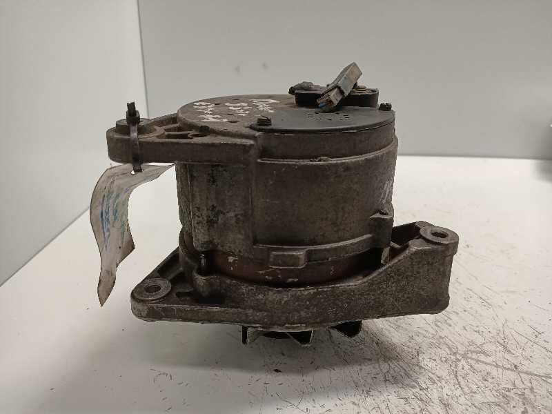 Recambio de alternador para bmw serie 5 berlina (e34) 530i (138kw) referencia OEM IAM 0120469775  BOSCH 90A