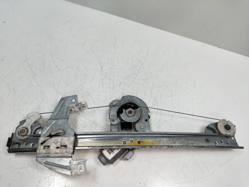 Recambio de elevalunas delantero izquierdo para peugeot 107 1.0 cat (384f) referencia OEM IAM 400843B  5P