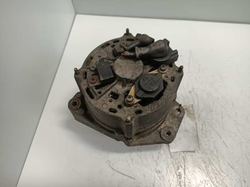 Recambio de alternador para bmw serie 5 berlina (e34) referencia OEM IAM 098033160  BOSCH 90A