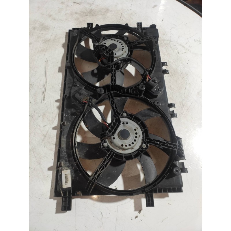 Recambio de electroventilador para opel insignia sports tourer 2.0 16v cdti referencia OEM IAM 22915609 CE516002 