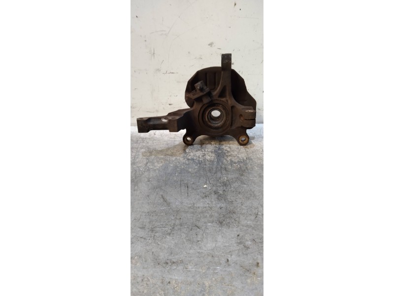 Recambio de mangueta delantera derecha para chevrolet lacetti se referencia OEM IAM   