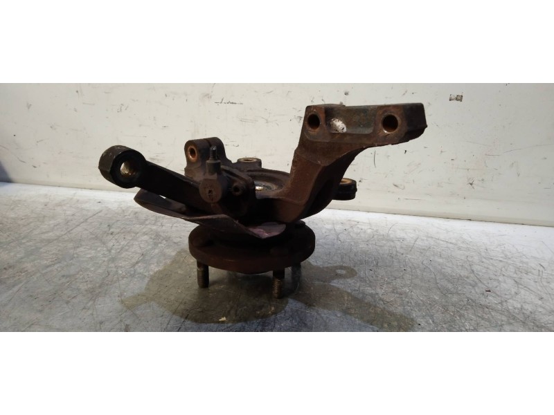 Recambio de mangueta delantera derecha para chevrolet lacetti se referencia OEM IAM   