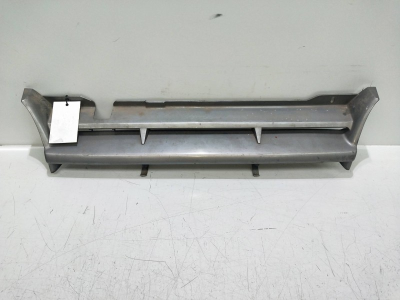 Recambio de rejilla delantera para citroen ax referencia OEM IAM 9606787977  