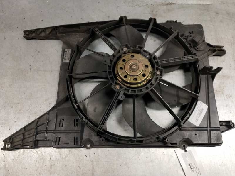 Recambio de electroventilador para renault megane i fase 2 berlina (ba0) 1.4 16v dynamique referencia OEM IAM 9020906 8200065257